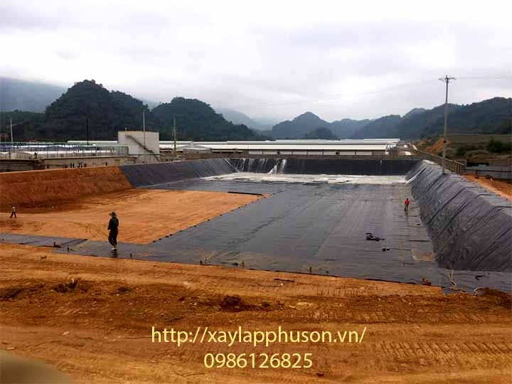 Hồ xử lý nước thải chăn nuôi dùng màng HDPE chống thấm tại Thạc Thành, Thanh Hóa